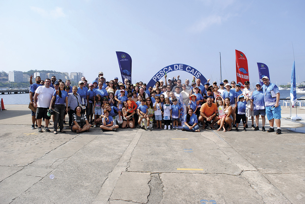 Torneio de Pesca de Cais 2023: campeões do ano comemoram 